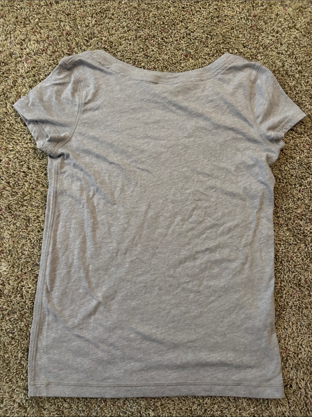 Abercrombie & Fitch Vintage Y2K Gray V-Neck Pocket Tee - Women's Sz Medium - Picture 7 of 7